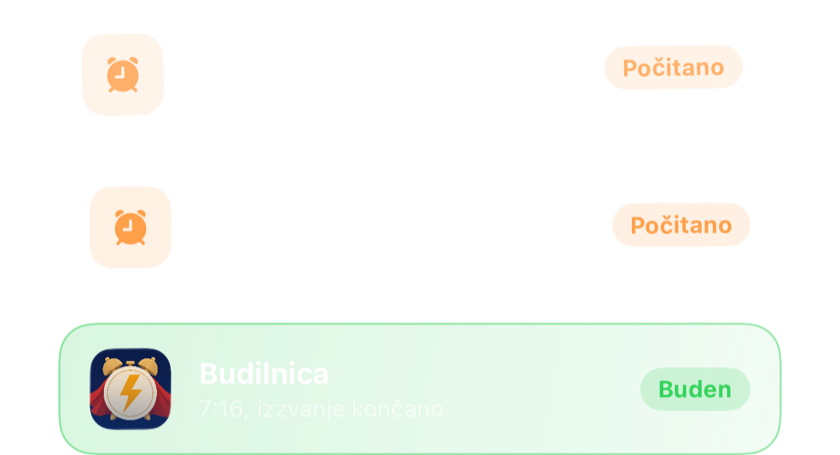 Dve preloženi budilki druga nad drugo, nato ena dokončno izklopljena po opravljenem izzivu